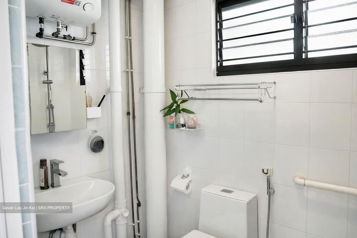 Blk 240 Serangoon Avenue 2 (Serangoon), HDB 4 Rooms #555445741